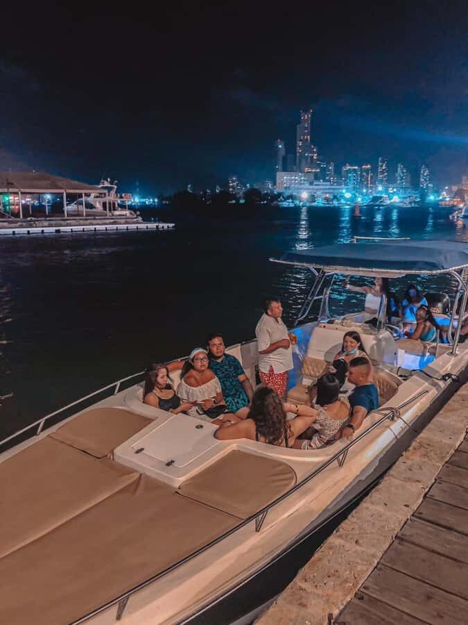 Cartagena: Speed Boat Party on the Bay with open bar - The 2-hour sports-boat ride: bay cruising, views, and sunset photos