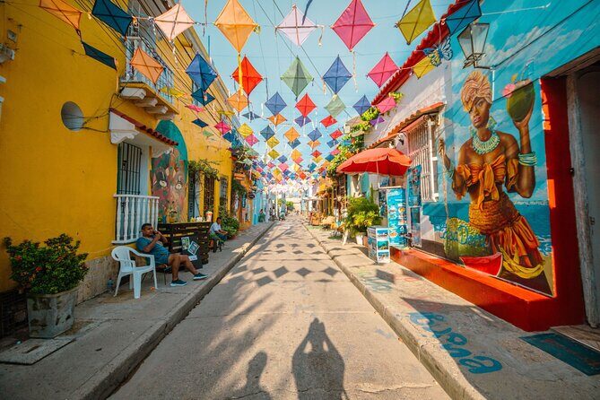 Cartagena Streets and Appointments Tour - Key things that make this tour worth your time