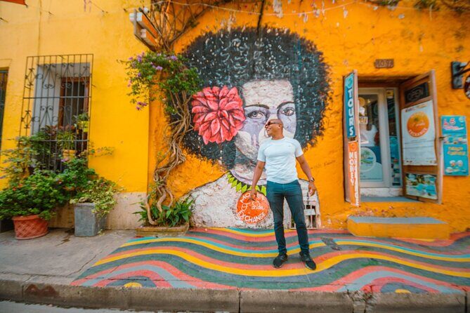 Cartagena Streets and Appointments Tour - Plaza de San Pedro Claver: church facade, photos, and the Street of the Ladies