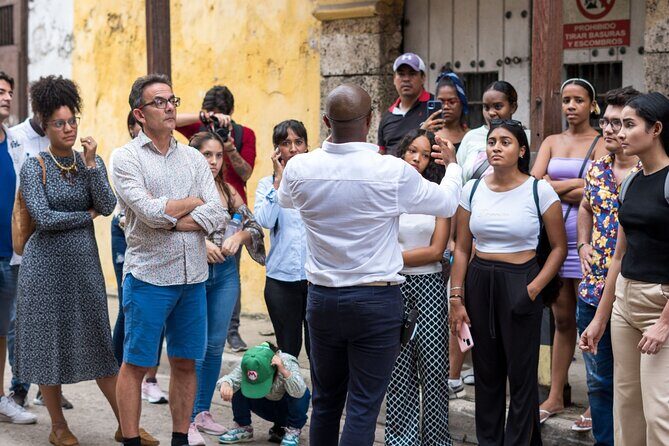 Cartagena Streets and Appointments Tour - Portal de Los Dulces: coffee tasting with three types and real explanation