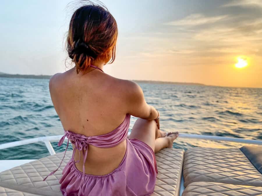 Cartagena: Sunset baytour with Dj, drinks and disco - Getting started at Muelle de los Pegasos (and why 4:45 PM matters)