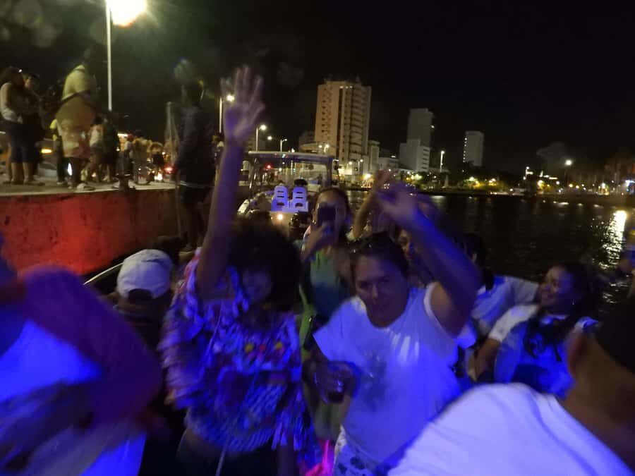 Cartagena: Sunset baytour with Dj, drinks and disco - What’s not included (and what to budget for)