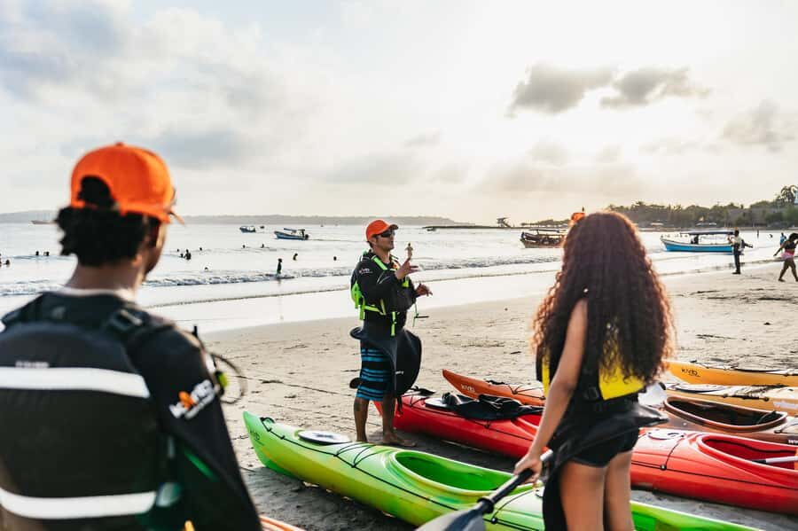 Cartagena: Sunset Sea Kayaking Tour - Key things that make this Cartagena sunset kayak tour worth your time