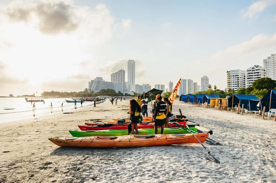 Cartagena: Sunset Sea Kayaking Tour - Sunset time: how the tour works when the sky takes its own route