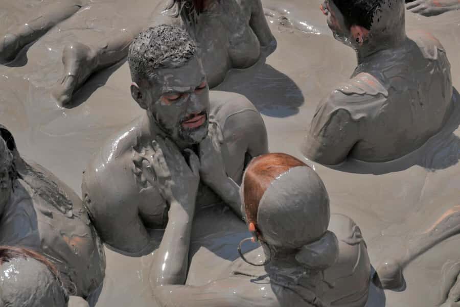 Cartagena: Totumo Mud Volcano Experience - Totumo Mud Volcano: the real point of this mineral-crater soak