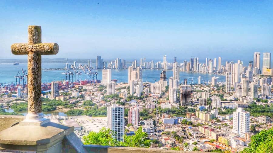 Cartagena: Tour the emblematic Cerro de la Popa - Getting to La Popa: what the ride and first stops are for