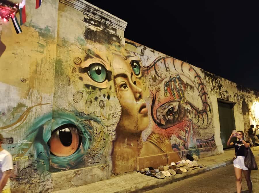 Cartagena: Walled City and Getsemani Shared Walking Tour - Price and value: how $16 makes this a smart first-day plan
