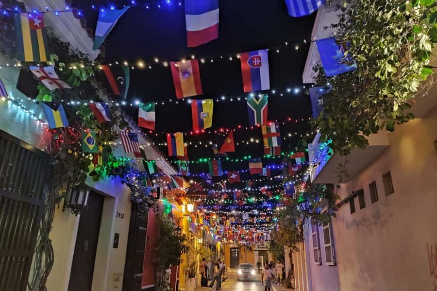 Cartagena: Walled City & Getsemani Private Tour - Optional San Felipe Castle and the timing trade-off