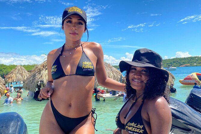 Cartagena : Weekend party in Cholon Island - Price and What $110 Really Buys