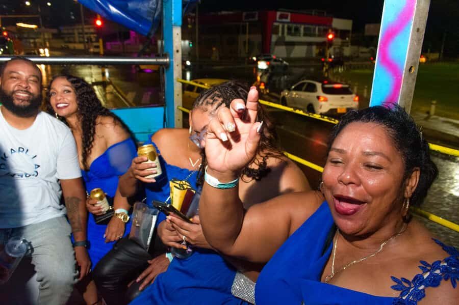 Chiva Party Cartagena: a unique experience in the city, joy and dance. - Key highlights worth your attention