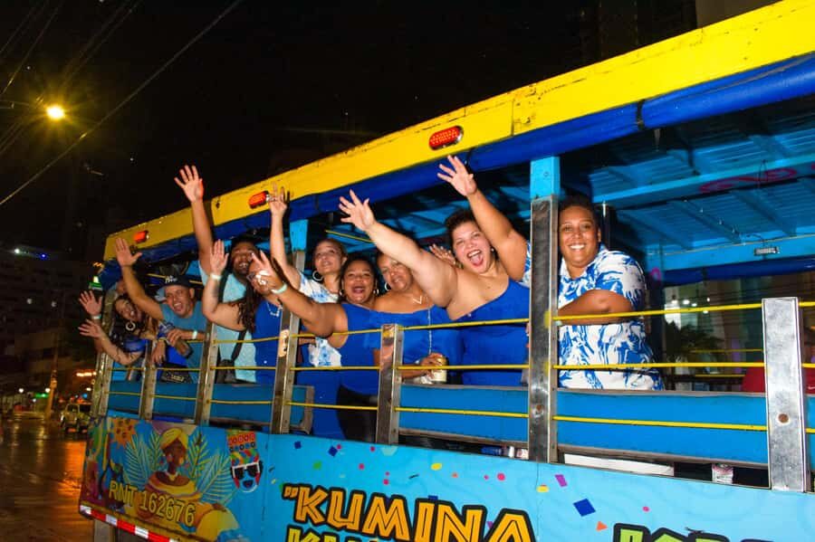 Chiva Party Cartagena: a unique experience in the city, joy and dance. - Why a Chiva Rumbera Works for Cartagena