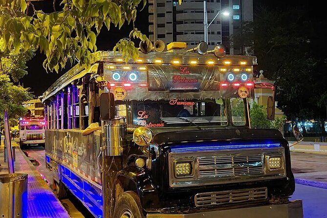 Chiva Rumbera - Stop 5: Historic Center Finish + Nightclub Entrance (And Your Return Plan)
