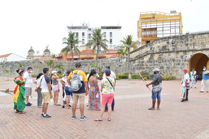 City Tour in Chiva through the City of Cartagena - Castillo de San Felipe de Barajas: The Included Guided Fort Visit