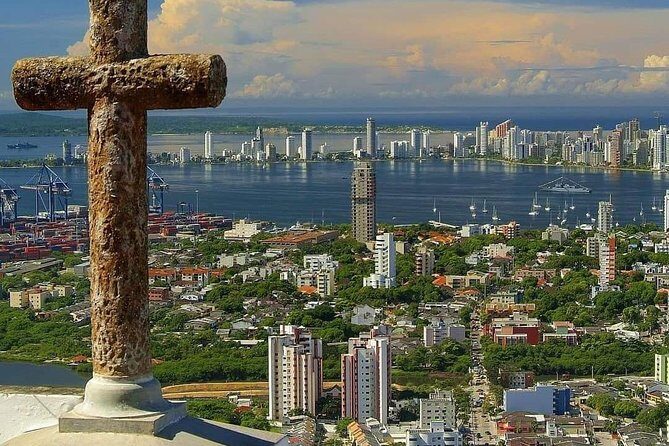 City tours vip in cartagena - San Felipe Castle Entrance Included: The Big Ticket Moment