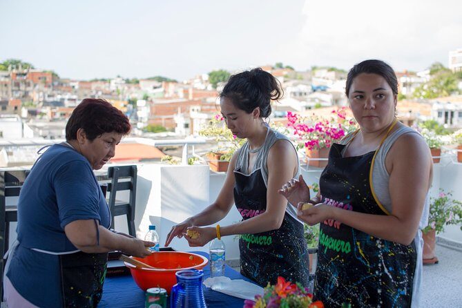 Cooking Class 4 Hours with a local Mom in Cartagena - Key things that make this Cartagena cooking class work