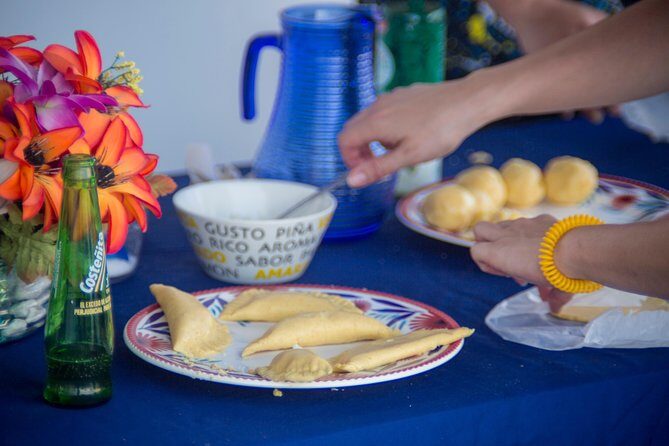 Cooking Class 4 Hours with a local Mom in Cartagena - How the afternoon starts in Getsemaní (and why meeting point matters)