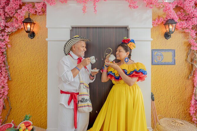 Cultural Photo Experience in Cartagena with Traditional Attire - English, mobile ticket, and private-group comfort