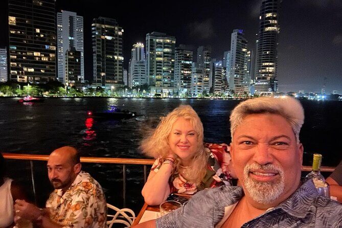 Dinner Cruise Tour through the Bay of Cartagena - Where the Cruise Starts: Puerta No 4 at Muelle de La Bodeguita