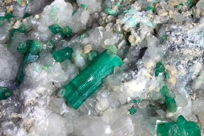 Emerald Lecture - Become an expert - Getting there: pickup, timing, and the one-stair reality