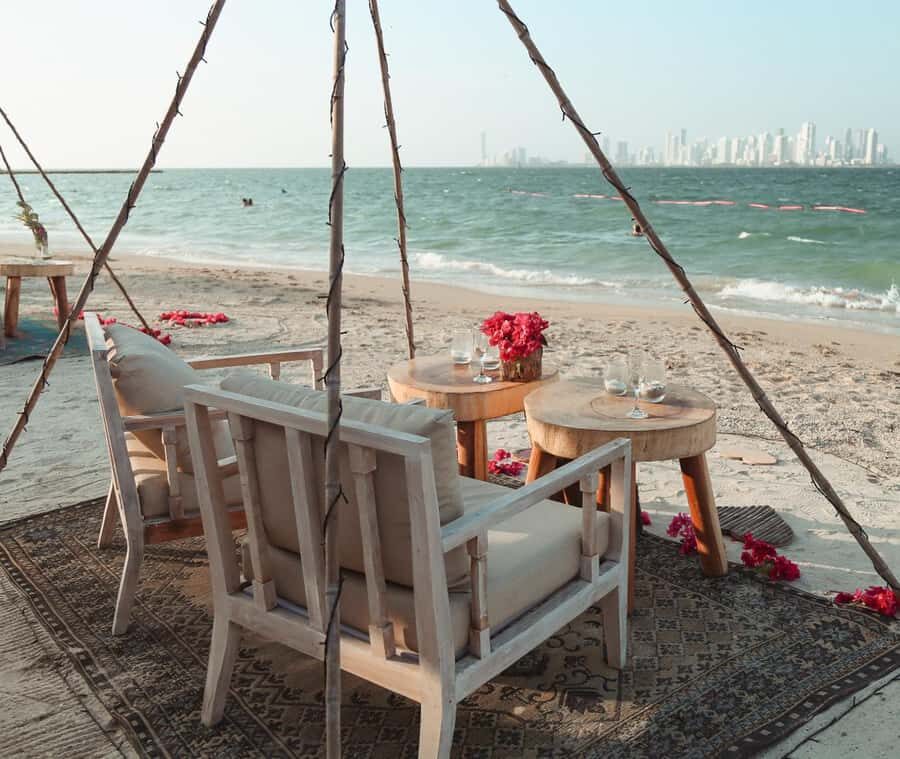 Fenix Beach Island Dinner - Dinner by the Sea: How the Menu Works and What Costs Extra