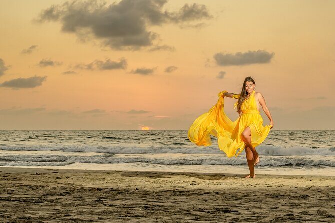 Flying Dress Cartagena - Historic Center or Golden hour or beach - Key things to know before you go