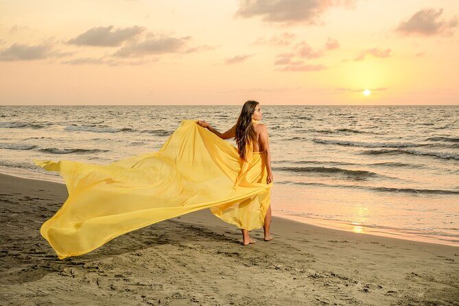Flying Dress Cartagena - Historic Center or Golden hour or beach - Choosing Walled City or golden hour by the sea