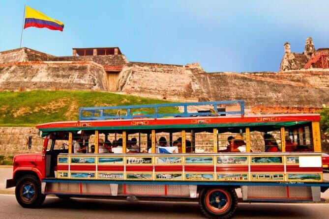 Full BILINGUAL CITYTOUR, Castle Entrance and Monuments - Key highlights you’ll actually use