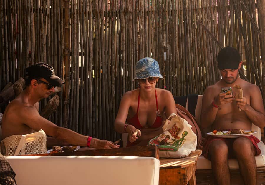 Full day at Isla baru playa blanca in Mambo Beach club - Getting There: Cartagena Pickup Options and the Pegasos Dock Start