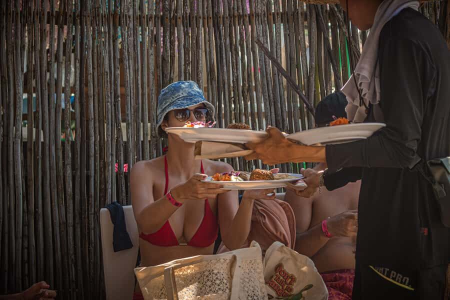 Full day at Isla baru playa blanca in Mambo Beach club - Price and Value: Why $30 Can Make Sense on This Route