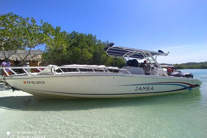 Full Day Private Boat Rent to Rosario and Barú Island - Price and Value: Is $958 Worth a Private Boat for Up to 12?