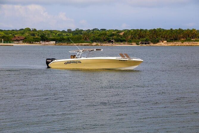 Full Day Private Boat Rent to Rosario and Barú Island - Getting to the Meeting Point in Cartagena (Monumento Los Pegasos)