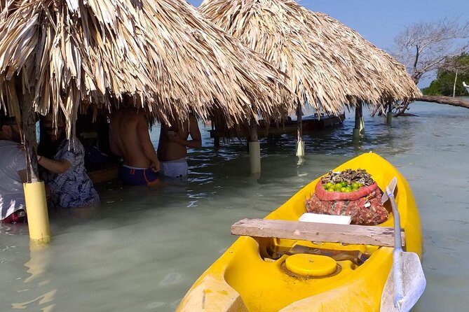 Full Day Rosario Islands Playa Agua Azul Cholon Playa Blanca - Cholón Stop: Seafood Tasting and the Smart-Money Tip for Small Purchases