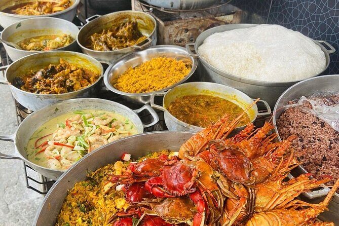 FULL TOUR WITH LUNCH IN FAVORITE PLACE OF ANTHONY BOURDAIN - Meeting in San Diego Plaza: the best way to start smart