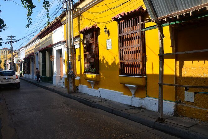 Getsemani Private Walking Tour - Key highlights if you like photos, plazas, and street-level history