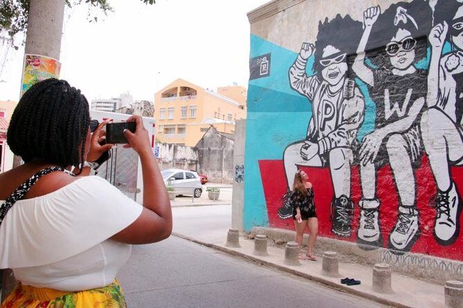 Graffiti Tour in Getsemani Cartagena - Stop 1: Arte Getsemani and the Idea of Art as Memory