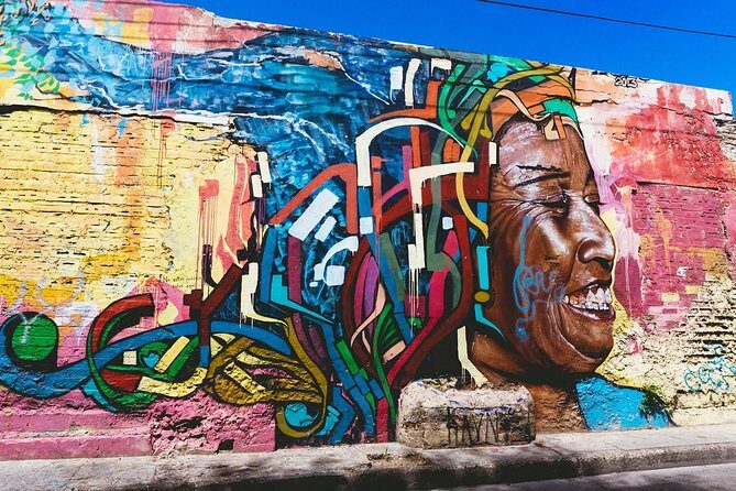 Graffiti Tour in Getsemani Cartagena - Stop 2: Barrio Getsemani on Foot, With Meaning in Every Wall