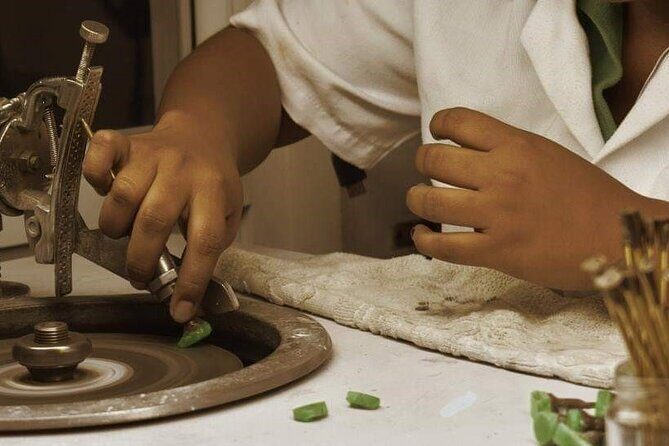 Hands‑On Colombian Emerald Polishing Experience - Why Cartagena’s Emerald Story Starts at Caribe Jewelry
