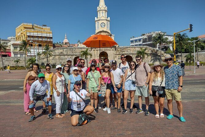 Historic Center & Getsemaní Shared Tour in Cartagena - Baluarte de San Ignacio and Plaza Bolívar: Defense Stories and a Break Spot
