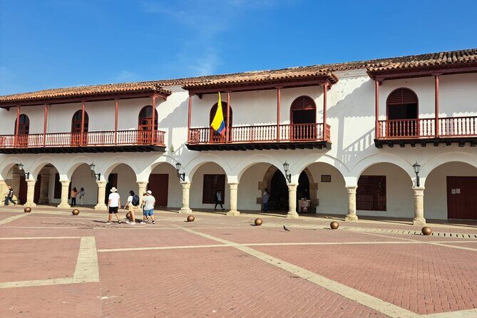 Historical Tour of Cartagena - Santo Domingo, Botero, and the art you’ll recognize without needing context
