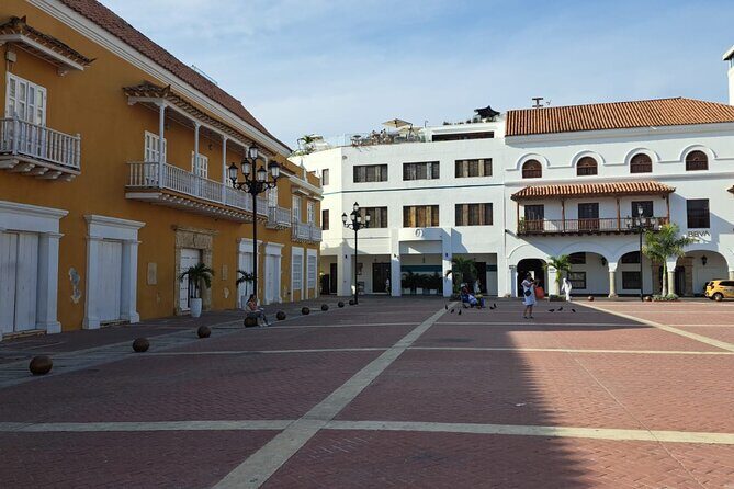 Historical Tour of Cartagena - Price and value: $45 buys a guide, not just a stroll