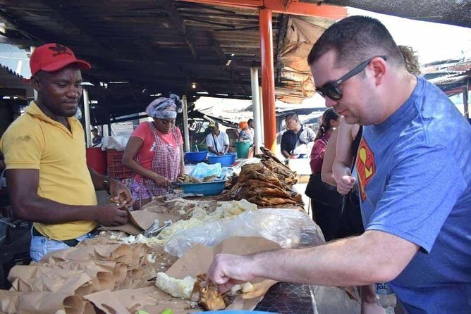 Local immersion in the Bazurto Market - Key points before you go
