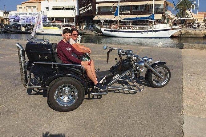 Luxury Rewaco Trike "The Photo Blaster Tour" - (2 hours, Min of 2 passengers) - How Guides and Chauffeurs Shape the Experience