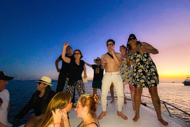 Party Boat in Cartagena Bay with NightClub Ticket - Language and Communication: English Is Mentioned, but Spanish May Lead