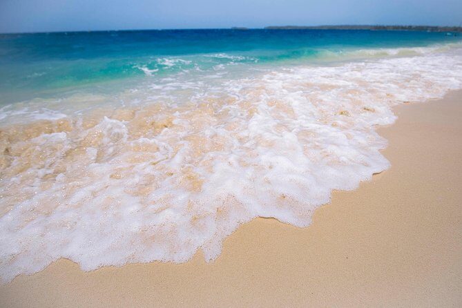 Playa Blanca Private tour - Guides and drivers: the difference between a beach day and a well-run day
