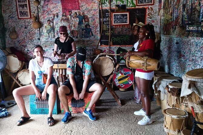 Popular Tour San Basilio De Palenque - Group size, guide language, and what 5–6 hours actually feels like