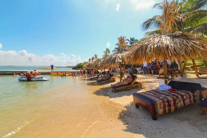 Private Beach Club In Front of Cartagena - Key highlights you’ll care about most