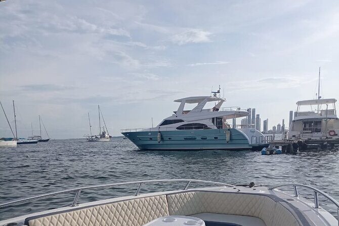 Private Boat Tour of the Rosario Islands - Price and what you really get for the $800 group cost