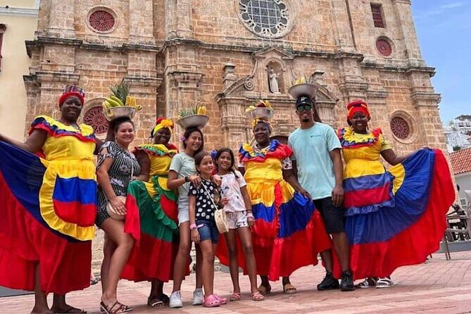 Private Cartagena Walking tour - Baluarte de Santo Domingo: old city walls, sea breeze, and real views