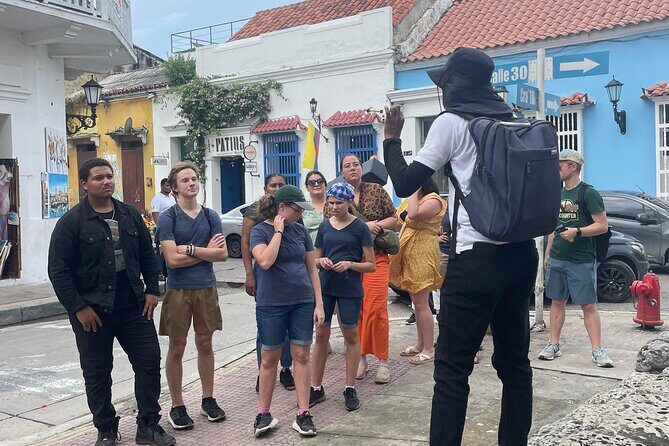 Private City Tours Cartagena Islanders Wall - Castillo de San Felipe de Barajas: tunnels, batteries, and pirate-era logic