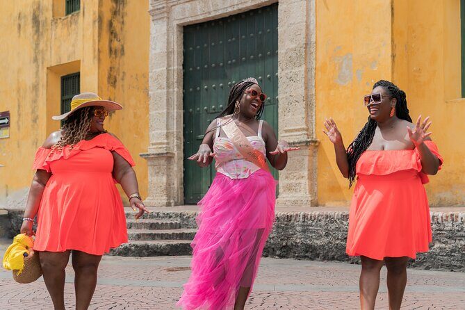 Private History Photography Tour - Price value in Cartagena terms: $100 for focused guidance